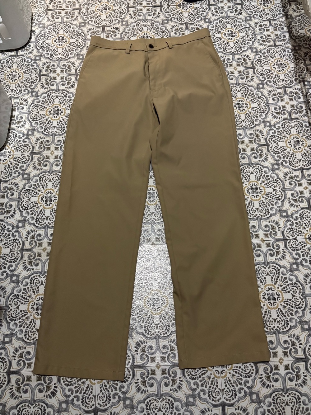 Men's Haggar H26 Straight Fit Khaki Pants 34x32
